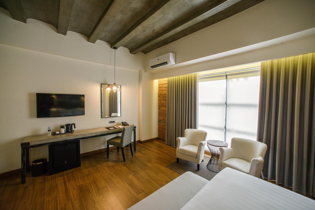ดับเบิล เอ็ม โฮเต็ล Hotel Valencia  ภายนอก รูปภาพ